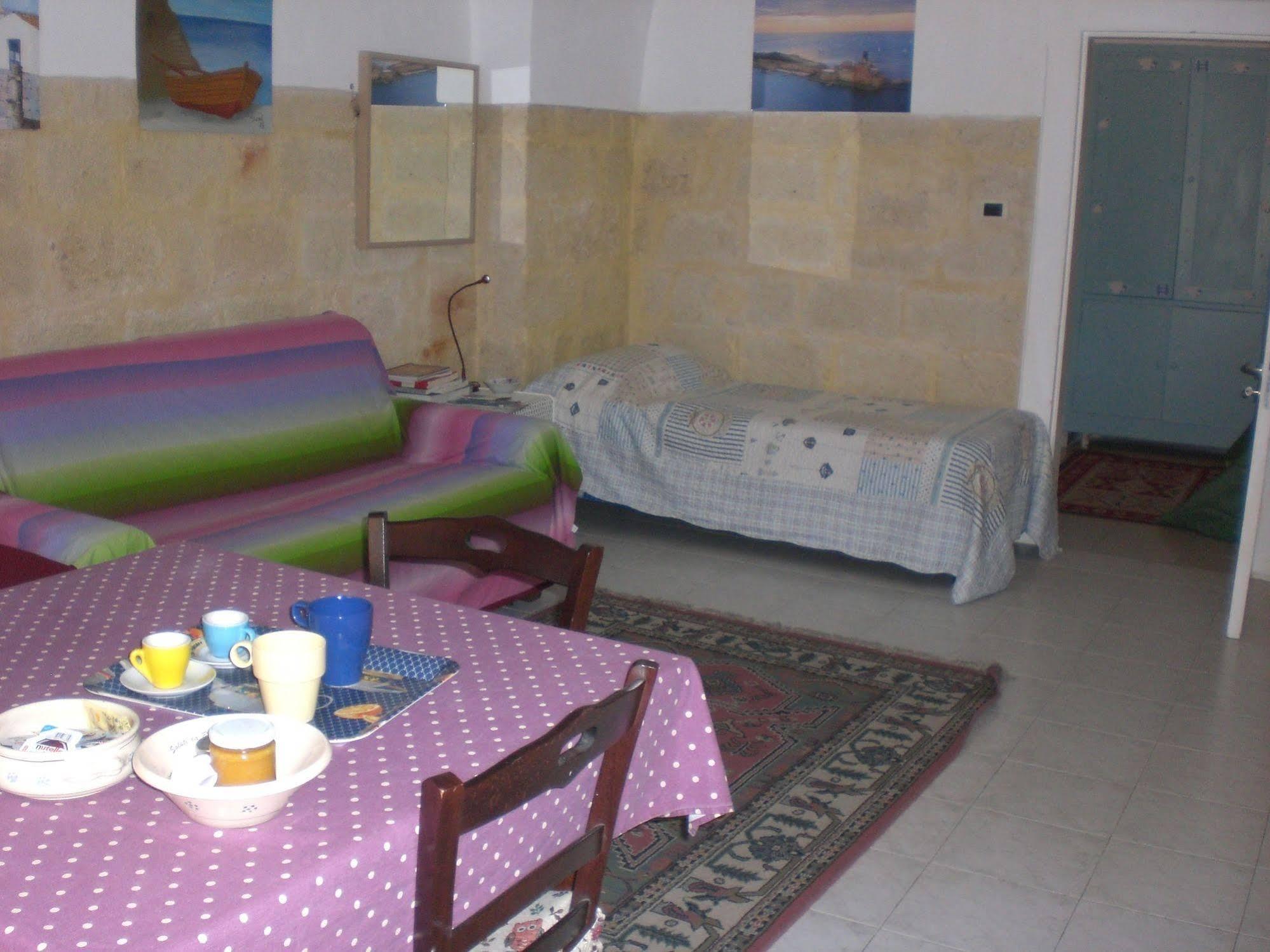 Bed & Breakfast Mare Nostrum Brindisi Eksteriør bilde