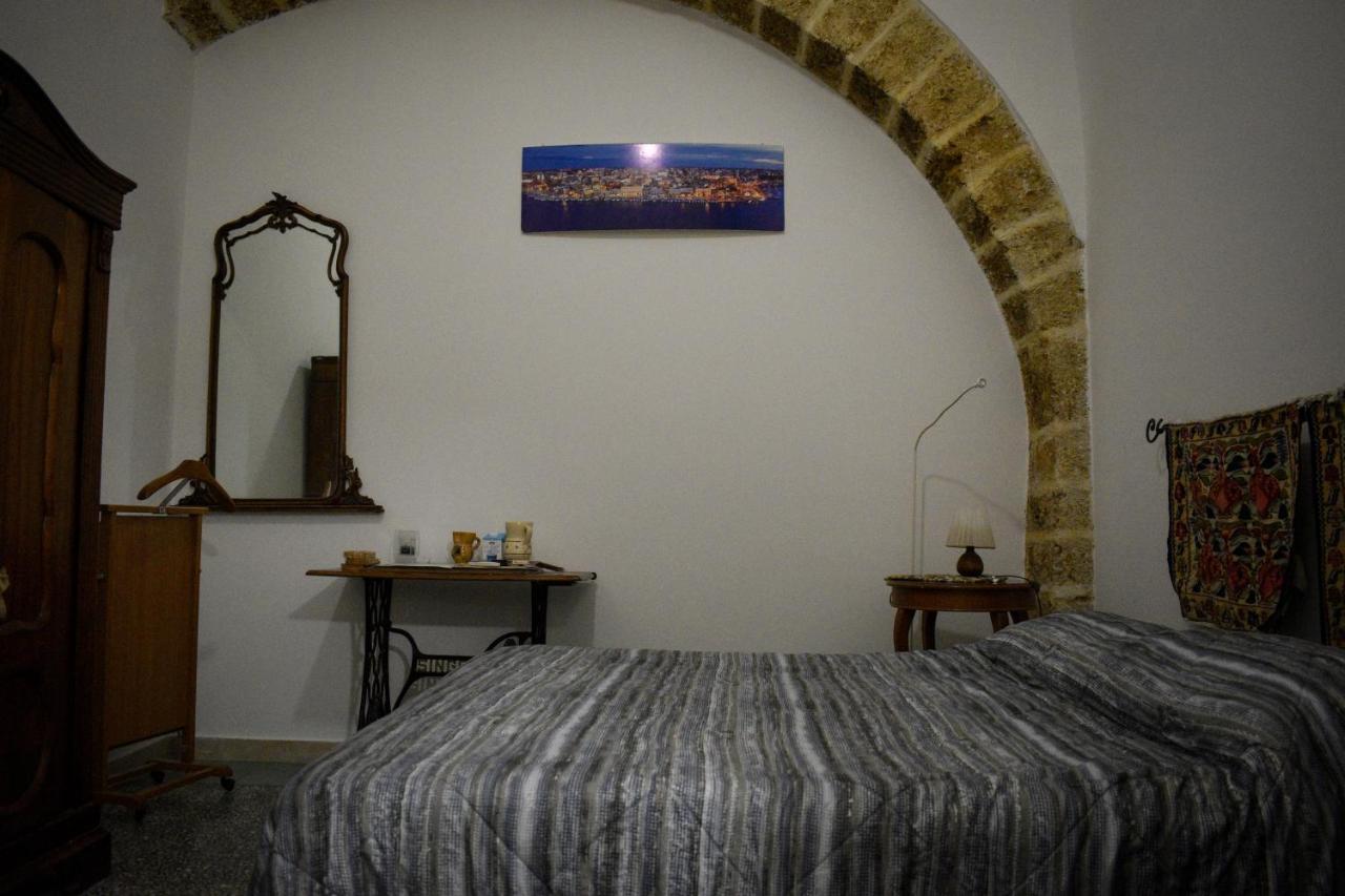 Bed & Breakfast Mare Nostrum Brindisi Eksteriør bilde
