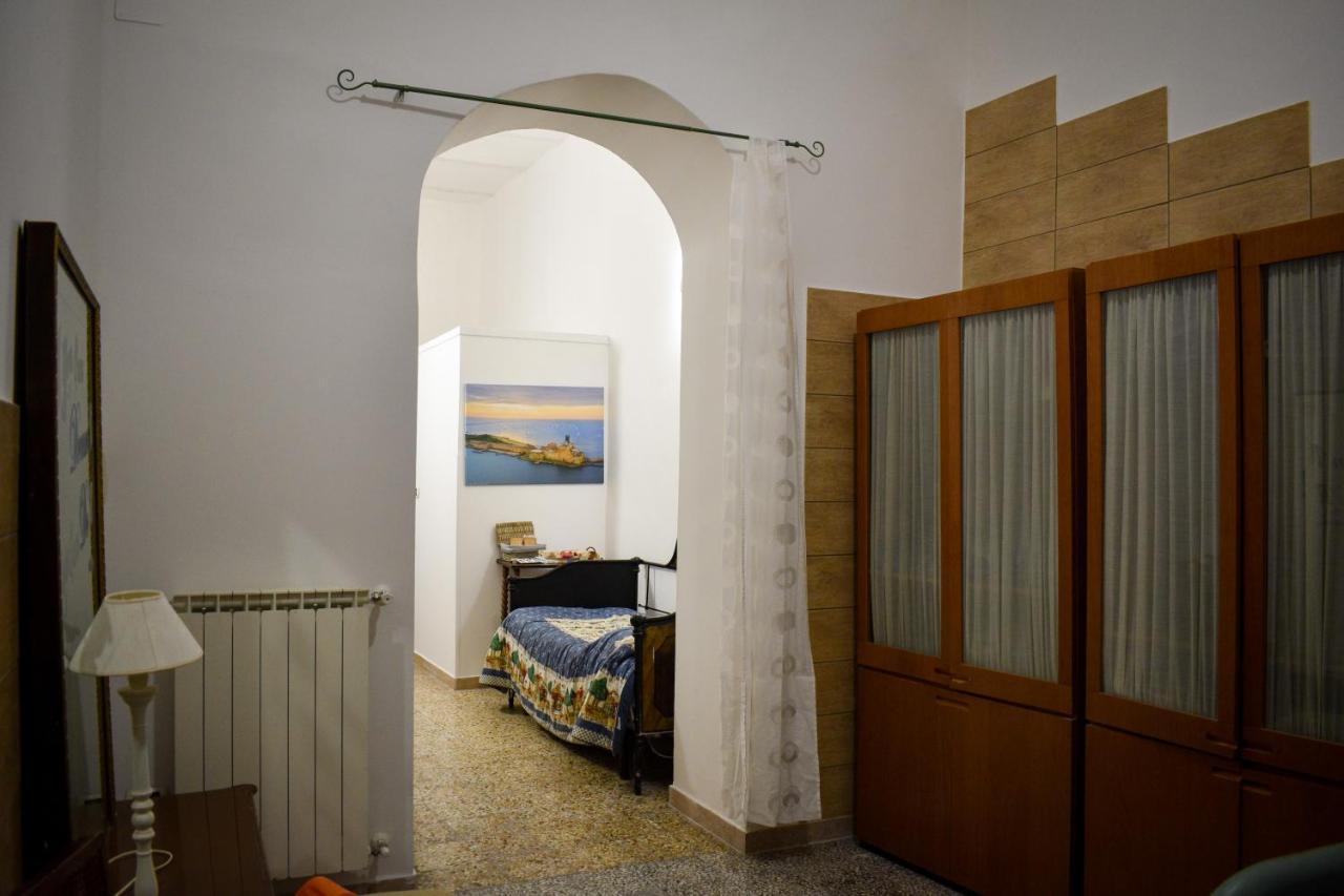 Bed & Breakfast Mare Nostrum Brindisi Eksteriør bilde